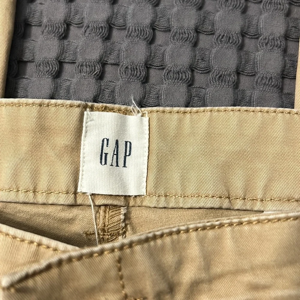 Khakis - Picture 3 of 4